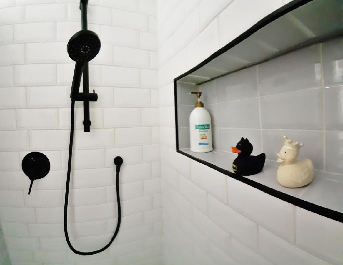 Bright Side Apartment Budapest Luaran gambar